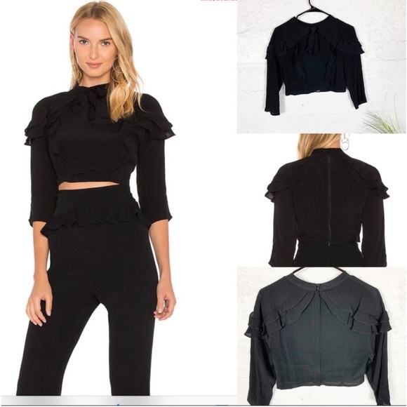 For Love and Lemons Revolve
Poppy Ruffle Cropped Top Blouse - Picture 5 of 12